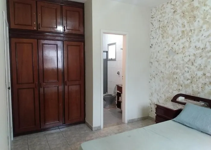 Apartamento A 200M Da Praia Do Morro Com Wifi